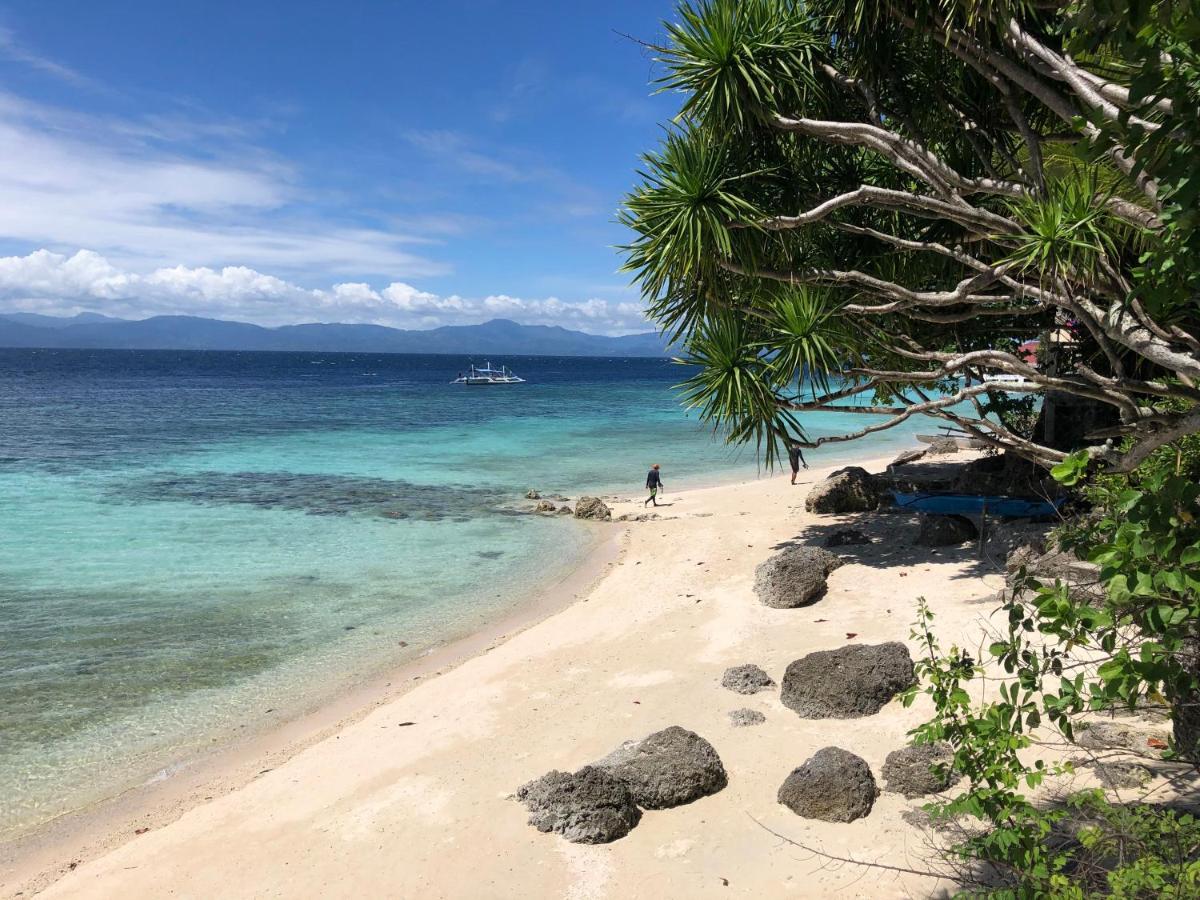 Tipolo Beach Resort Moalboal Exterior photo