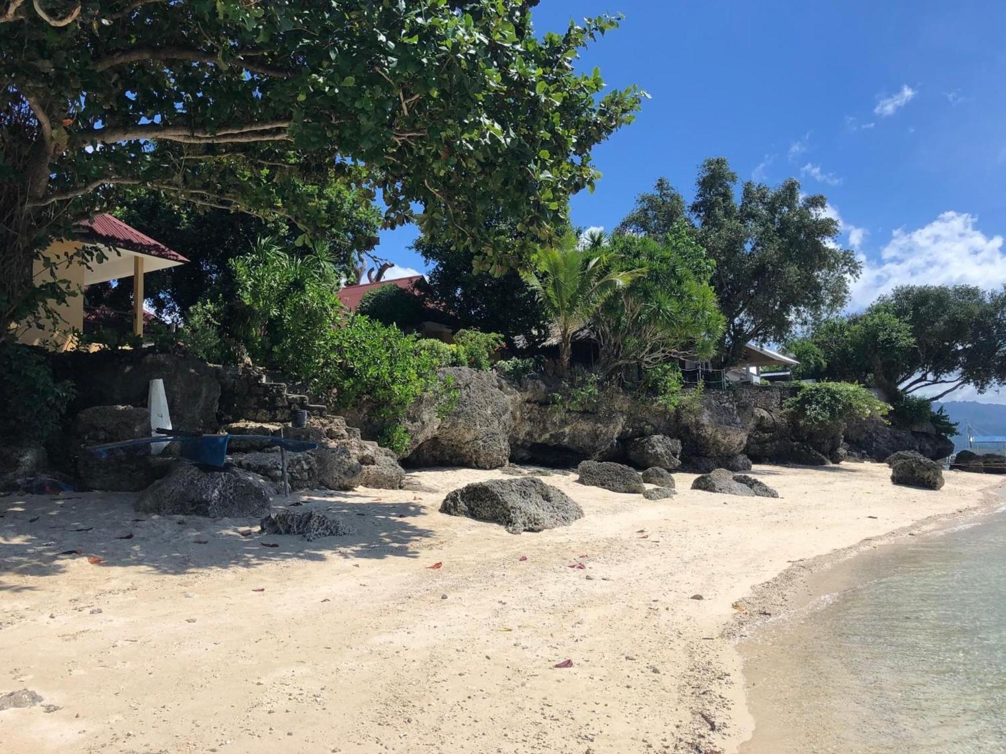 Tipolo Beach Resort Moalboal Exterior photo